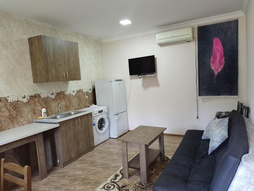 Apartment In Mtskheta, With Beautiful Nature, 100 Meter From Center Exterior photo